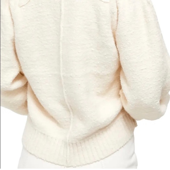 NWOT Free People Reverie V-Neck Sweater in Vanilla Size M - Picture 2 of 5